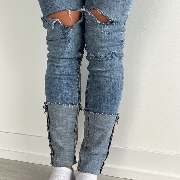 BLUE JEANS - Picture 4 of 4